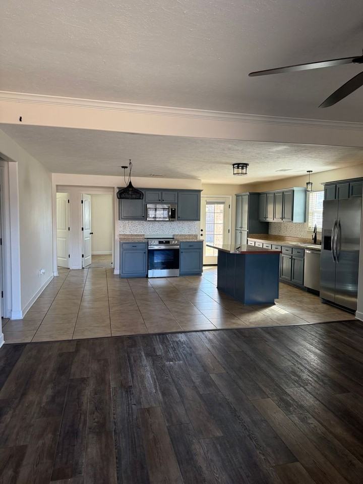 90 Kelsie Cv - Photo 2 of 16