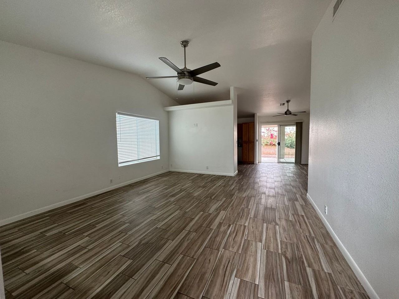 4470 S Donald Cir - Photo 6 of 38