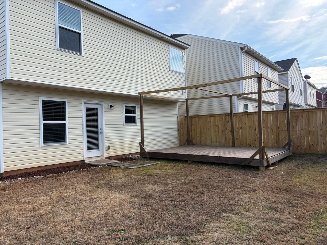 26 Jones Creek Cir - Photo 3 of 28