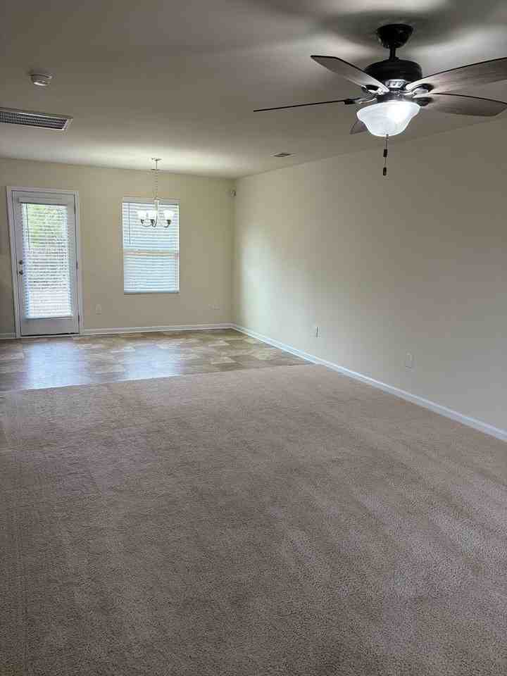 26 Jones Creek Cir - Photo 5 of 28