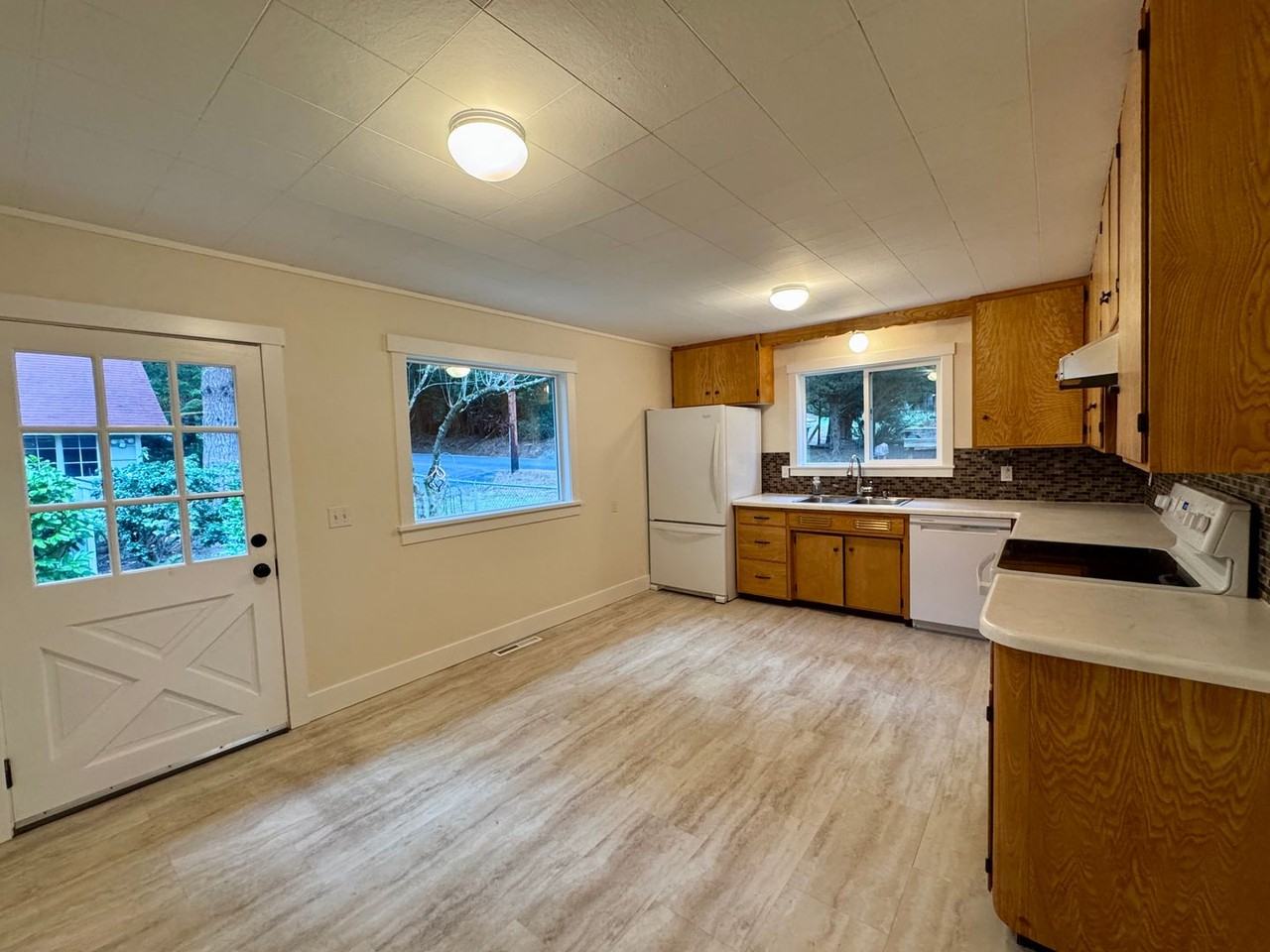 21473 Vetter Rd Ne - Photo 5 of 22