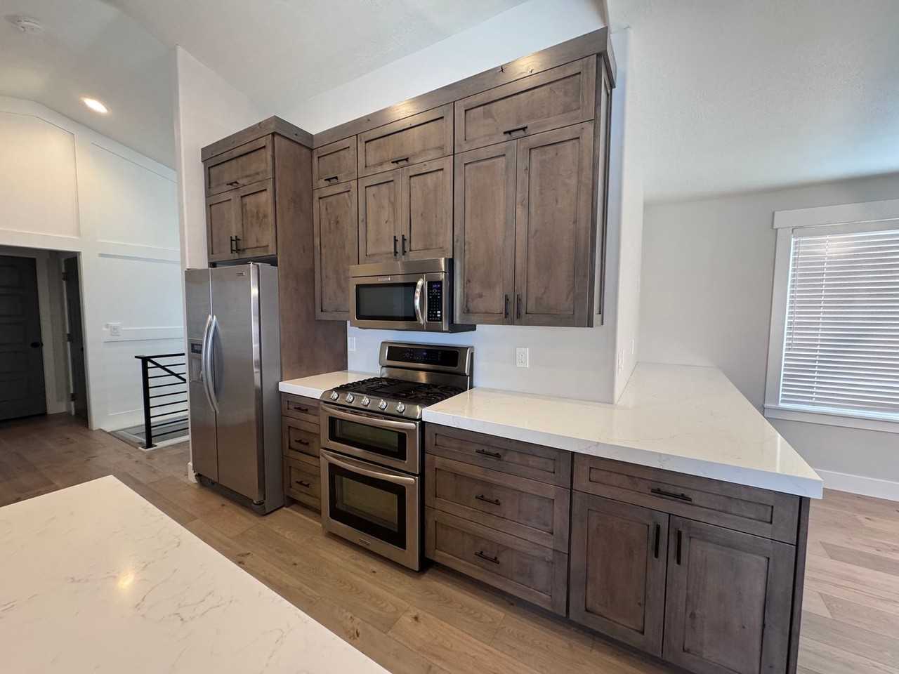 443 E Leah Day Cv - Photo 4 of 44