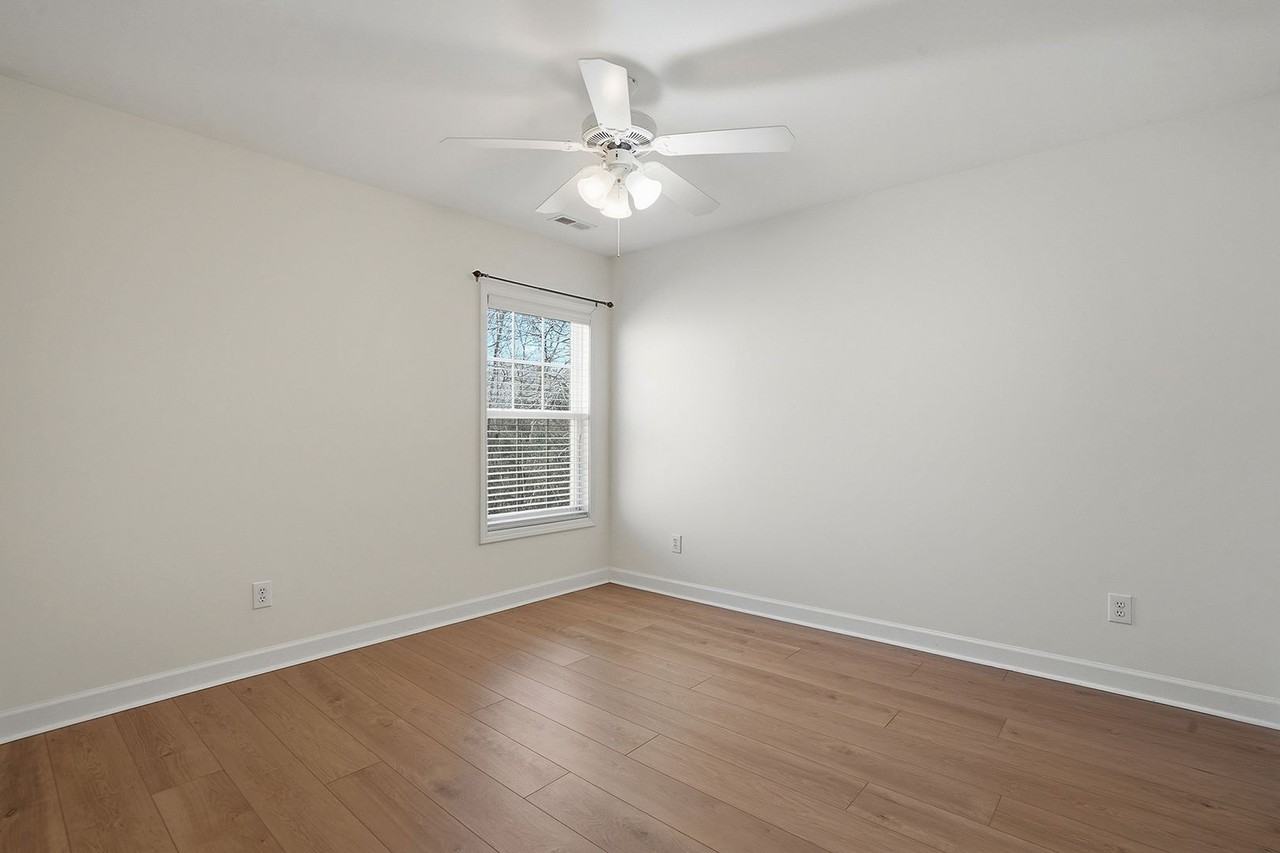 2916 Chatelaine Pl - Photo 6 of 29