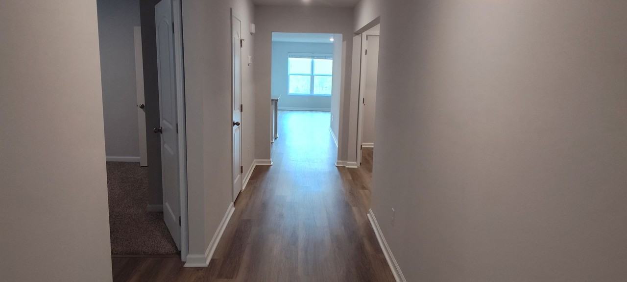 1514 Heritage Cir Se - Photo 4 of 32