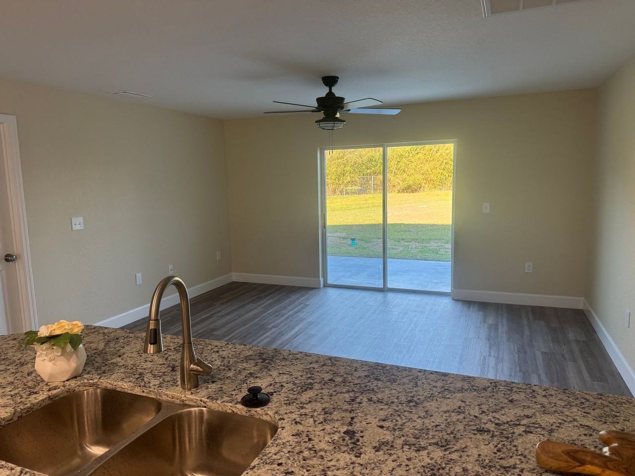 4189 Homestead Dr - Photo 2 of 18