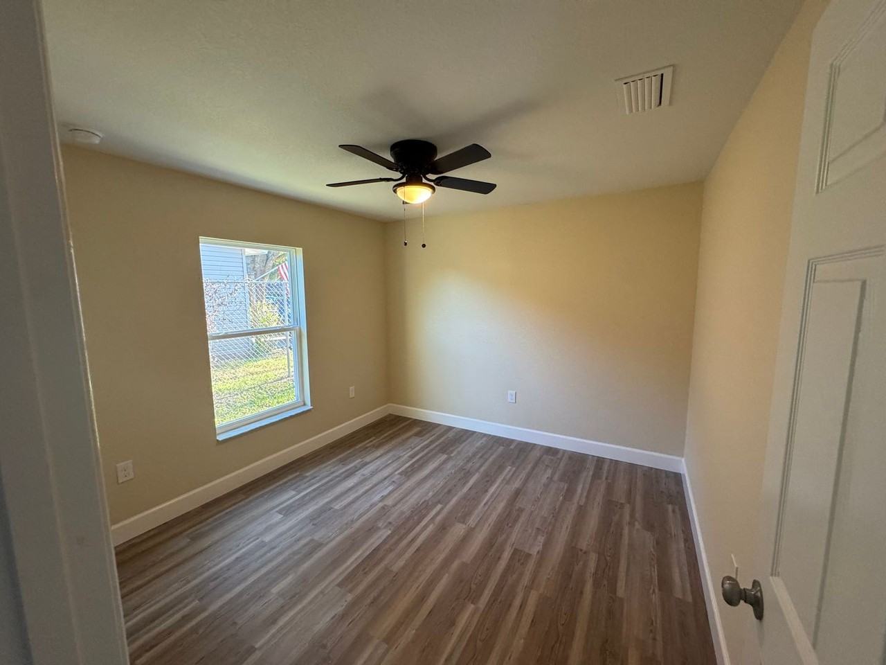 4189 Homestead Dr - Photo 3 of 18