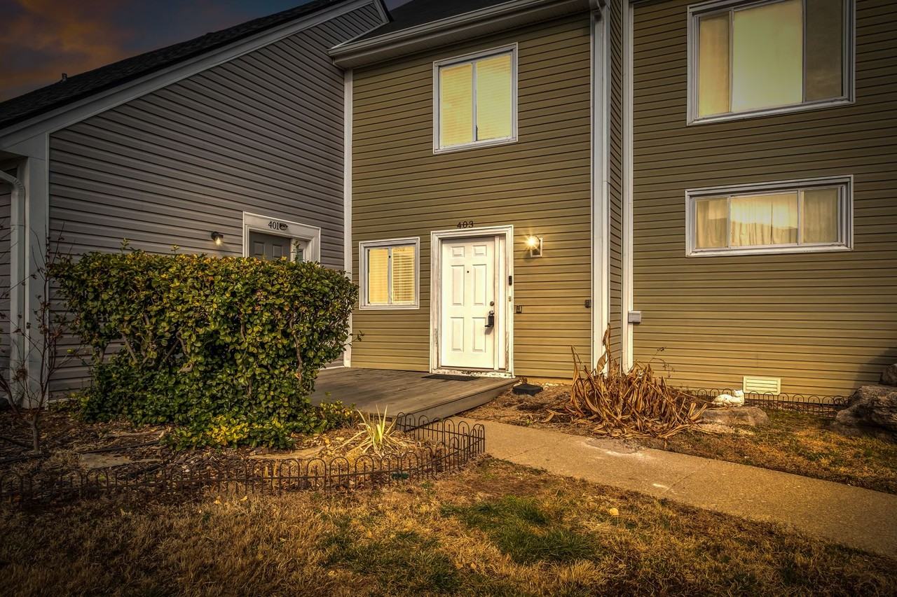 403 Raintree Pl - Photo 2 of 23