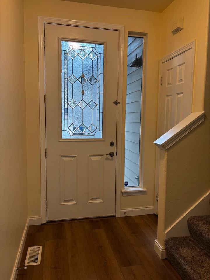 10110 184th St E - Photo 3 of 14