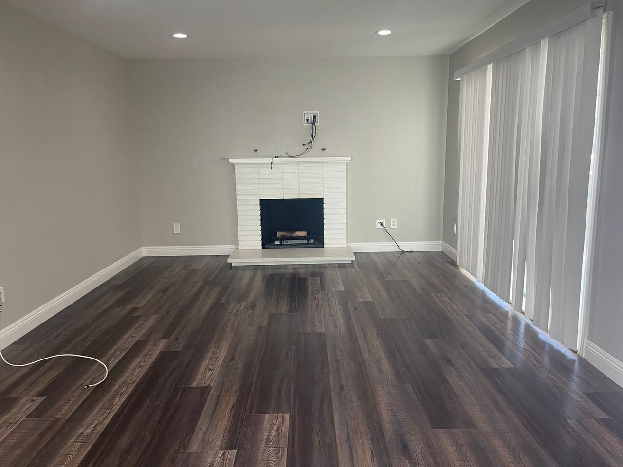 15422 Norwich Cir - Photo 5 of 30