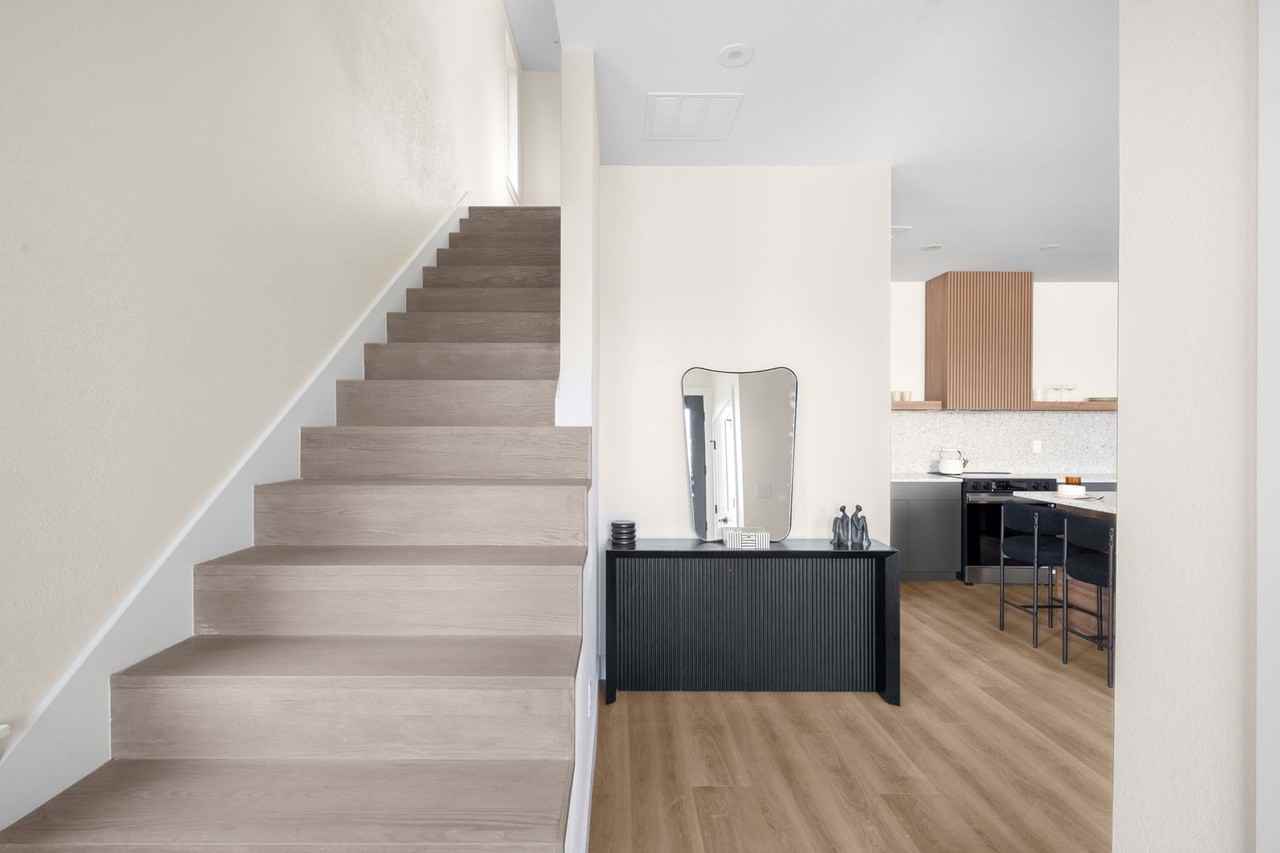 9195 Eaton St - Photo 2 of 12