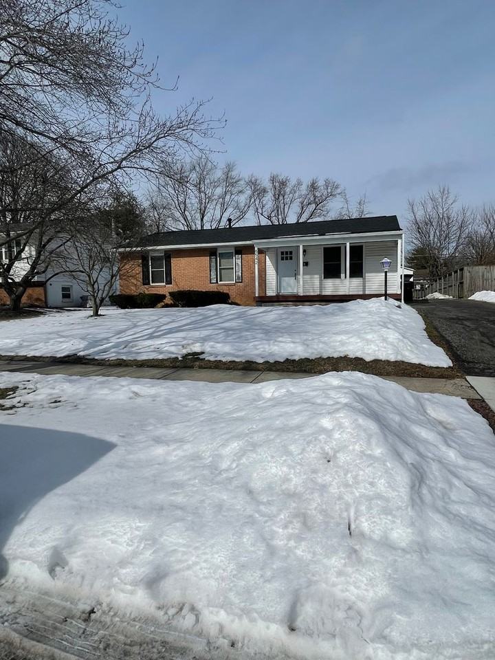 6542 Red Coach Ln - Photo 2 of 23