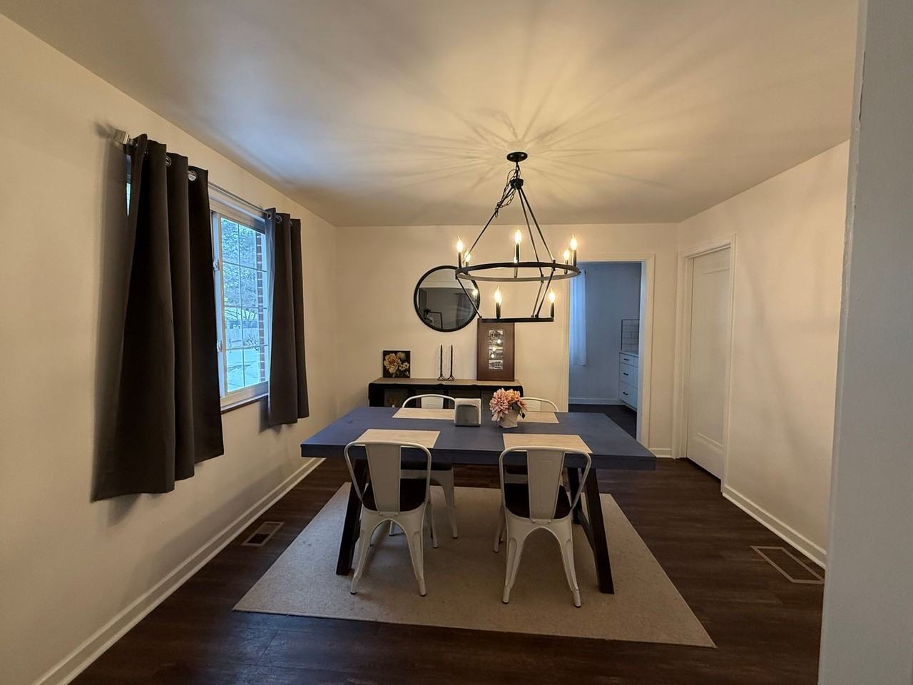 327 Chestnut St - Photo 3 of 15