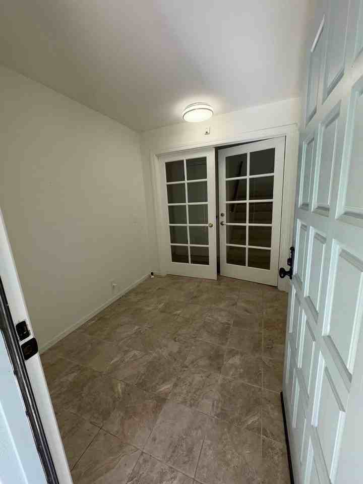 105 Sea Terrace Way - Photo 5 of 40