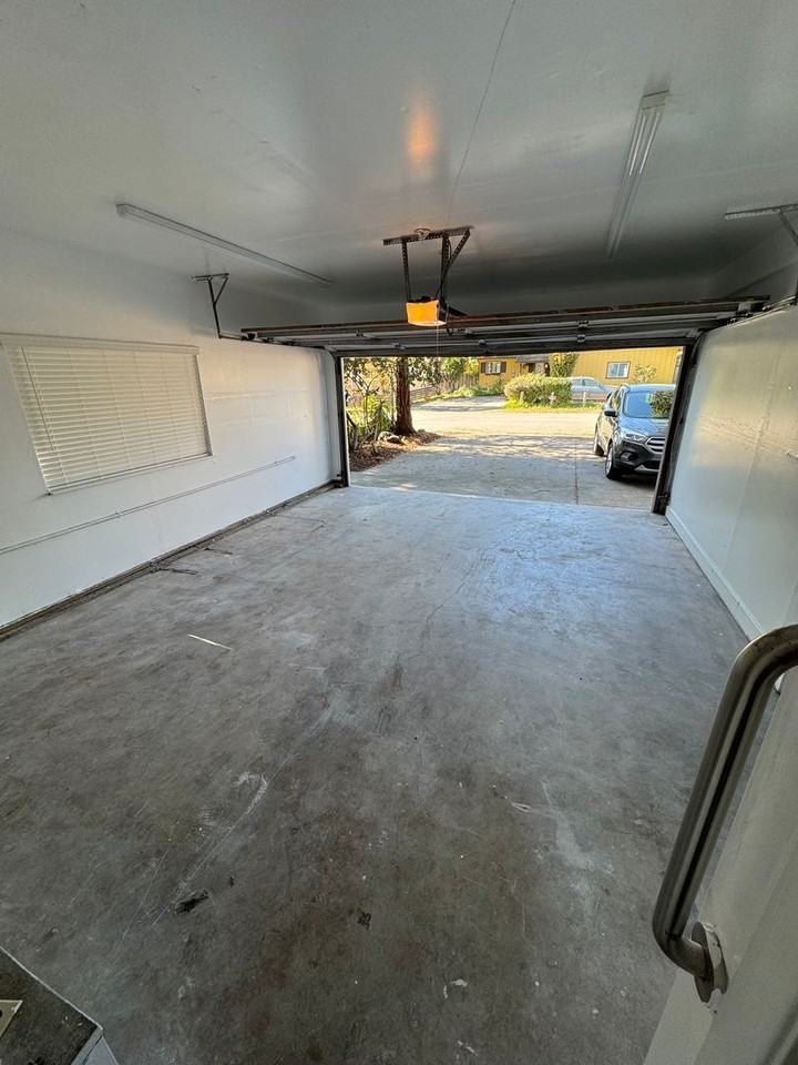 105 Sea Terrace Way - Photo 7 of 40