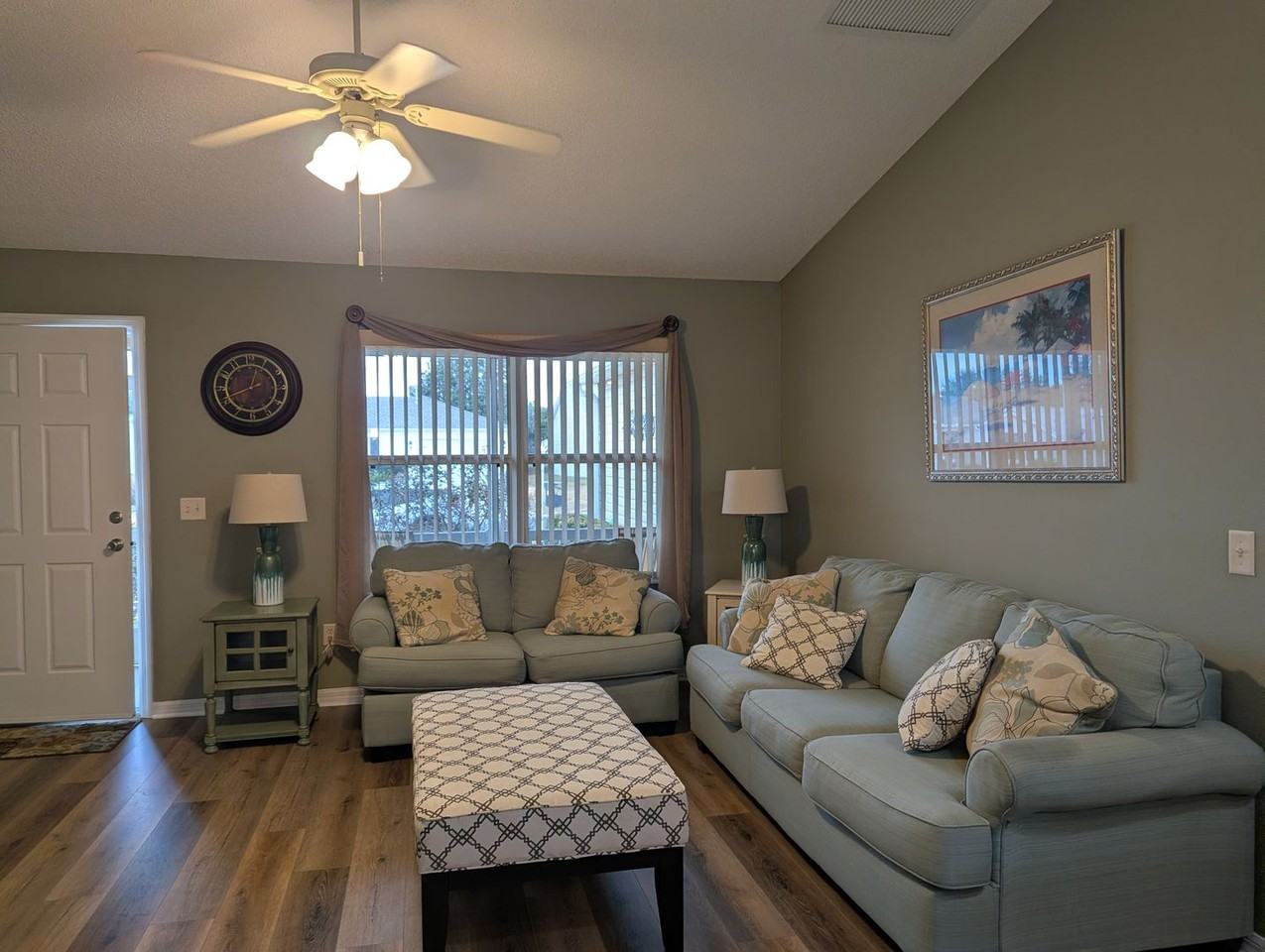 1723 Banberry Run - Photo 2 of 14