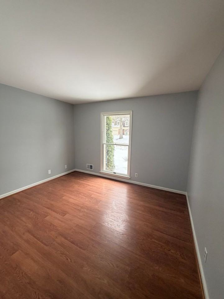 2903 Murray Hill Pike - Photo 2 of 17