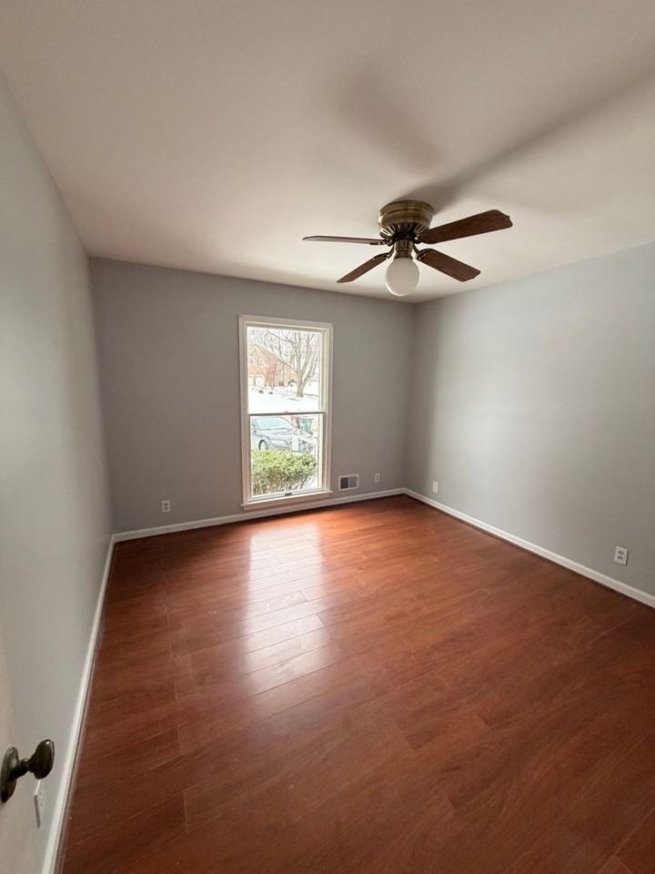 2903 Murray Hill Pike - Photo 3 of 17