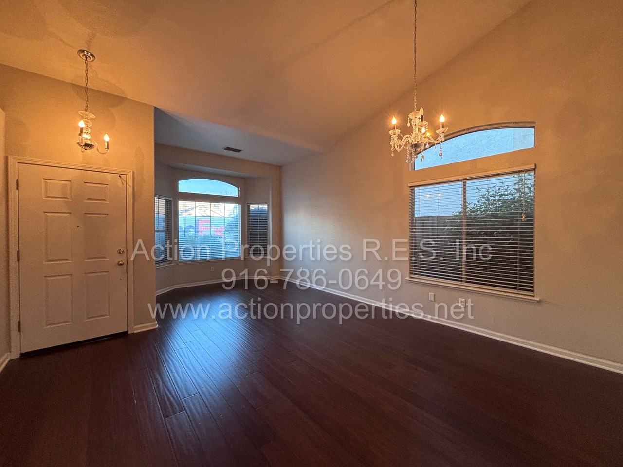 8527 Chamonix Way - Photo 3 of 23