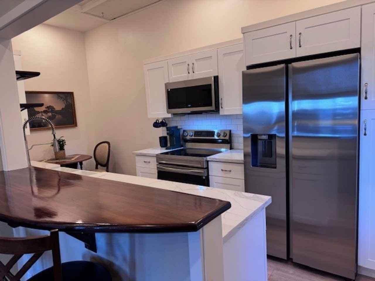 14235 Quaker Ridge Ct - Photo 3 of 10