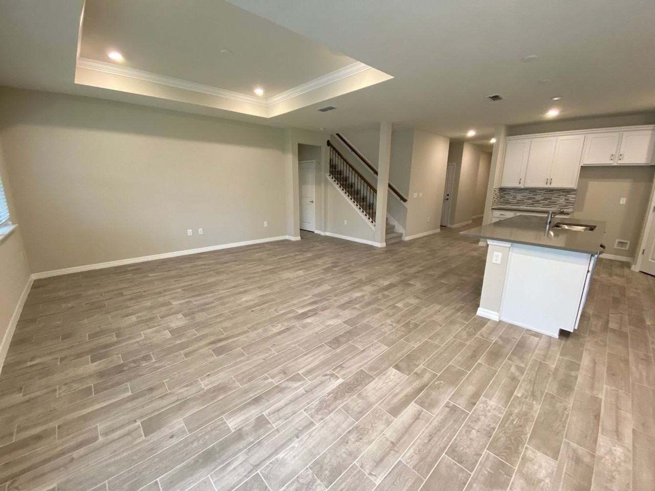 99 Myrtle Oak Ct - Photo 4 of 31