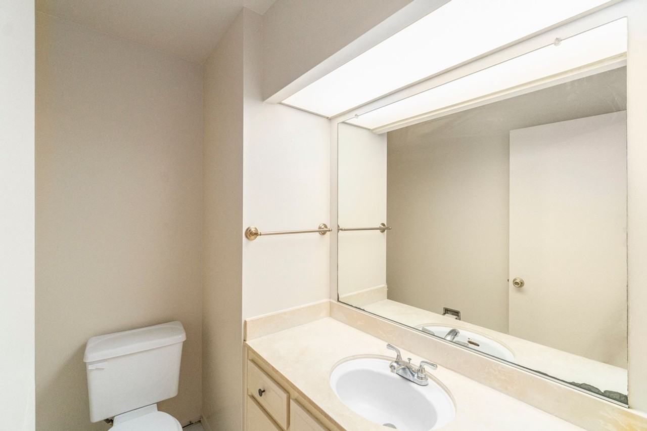 3158 Phoenix Ln - Photo 6 of 13