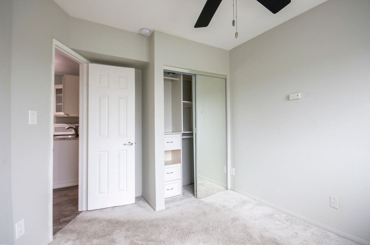 11045 Slater Ave #B - Photo 7 of 21