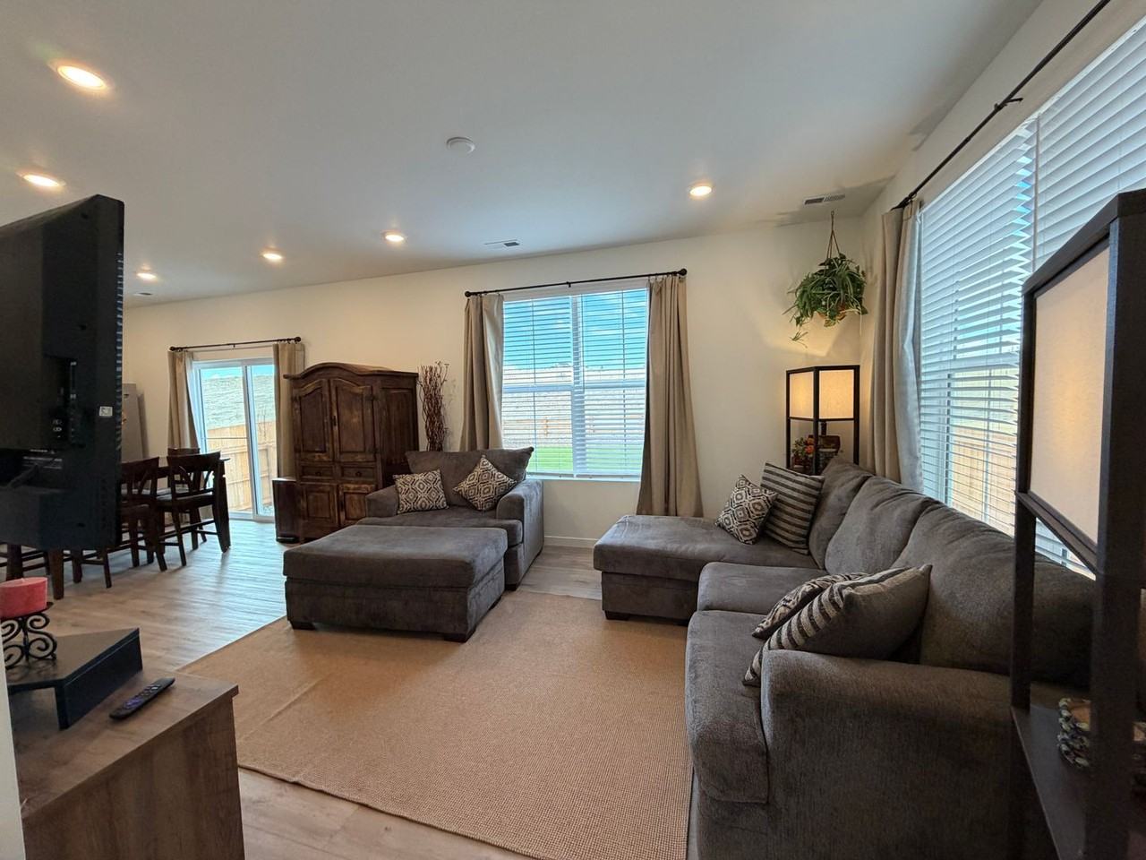 864 Yankee Boy Loop - Photo 7 of 30