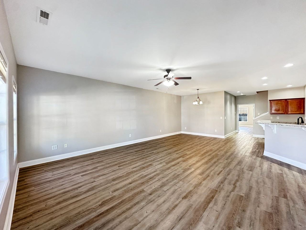 132 Hardinberry St - Photo 6 of 41