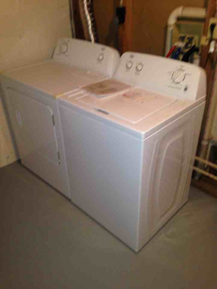 1519 Penrose Ave - Photo 7 of 11