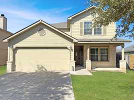 featured image of 8139 Ashwood Pointe #NA