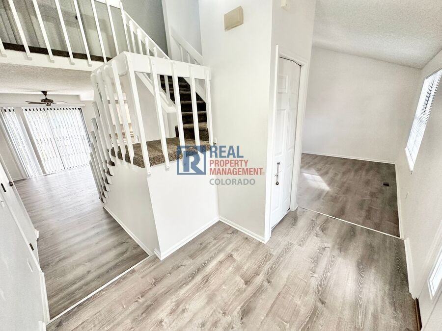 3528 S Richfield St - Photo 4 of 20