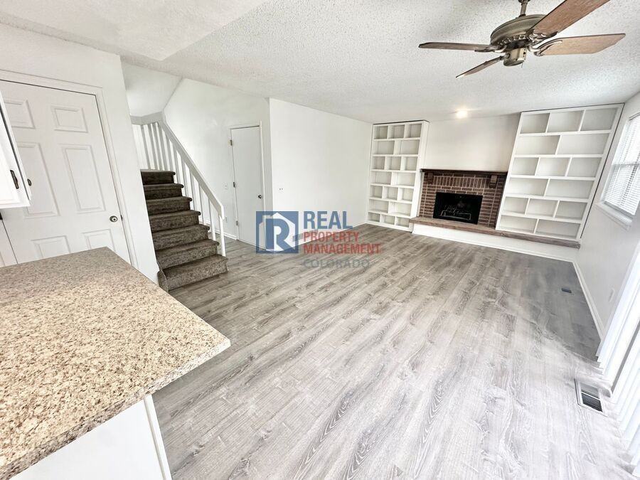 3528 S Richfield St - Photo 6 of 20