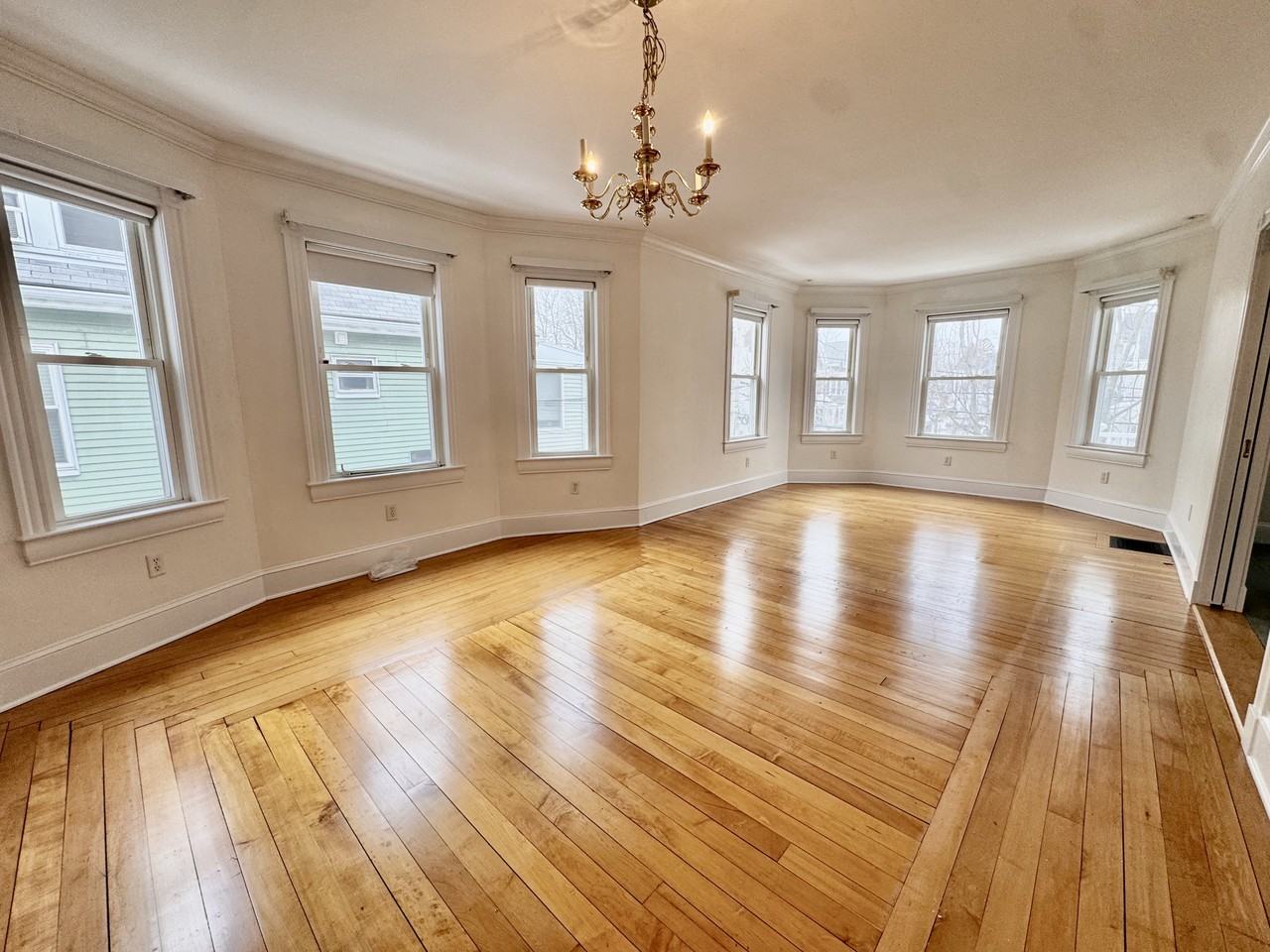 41 Rich St #2 - Photo 3 of 16