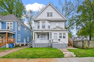 featured image of 720 W Edwards St