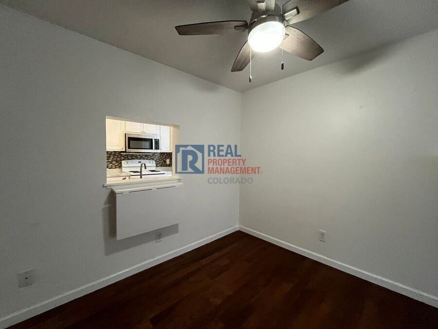 6470 S Dayton St Apt K07 - Photo 4 of 11