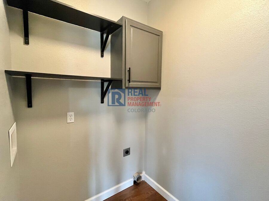 7577 Chasewood Loop - Photo 5 of 14