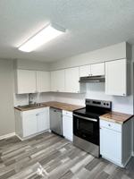 featured image of 2524 Semken Ave