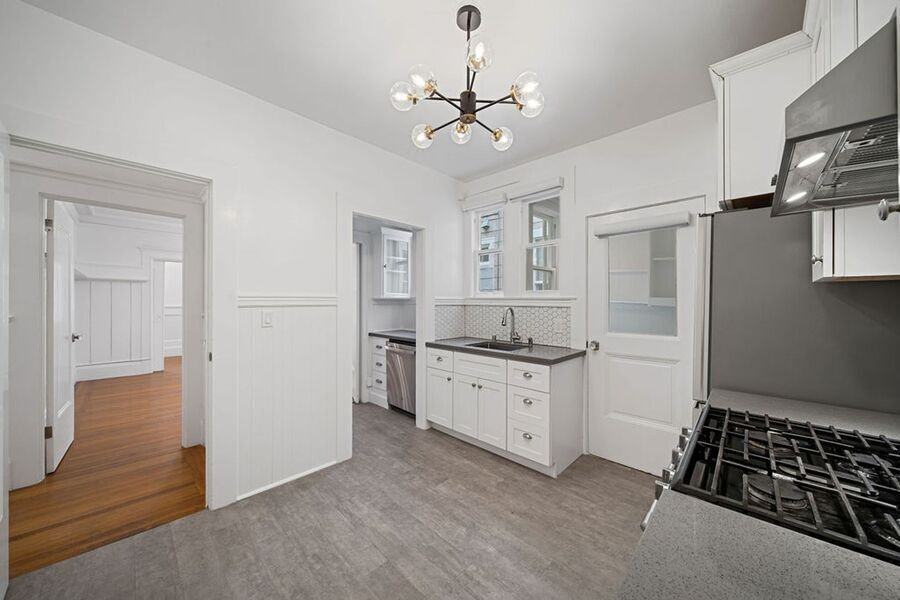 1418 Leavenworth St #09 - Photo 5 of 25