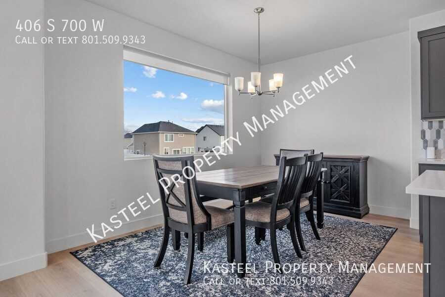 406 S 700 W - Photo 6 of 19