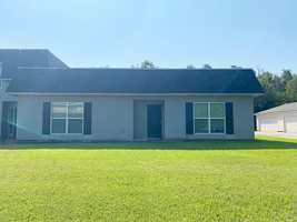 featured image of 3065 Willow Pl