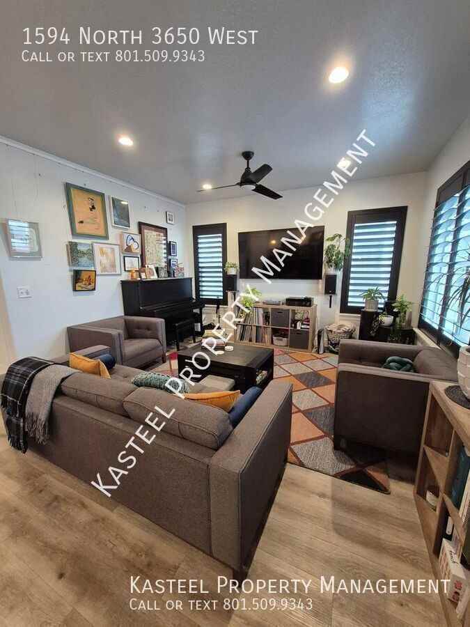 1594 N 3650 W - Photo 6 of 26