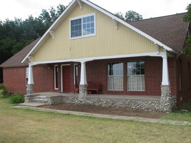 9831 Fort Worth Dr - Photo 4 of 18