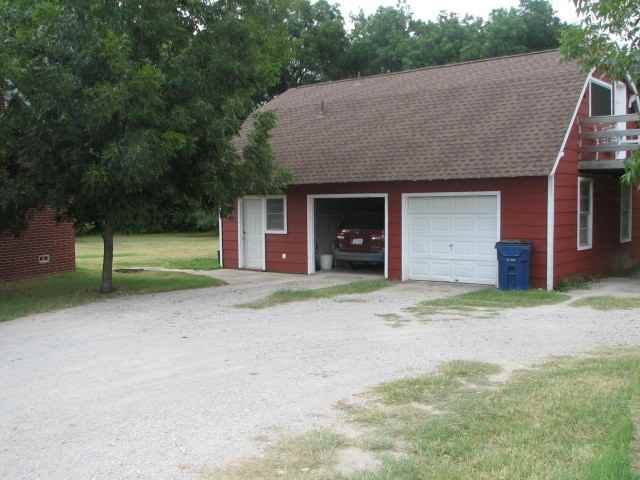 9831 Fort Worth Dr - Photo 6 of 18