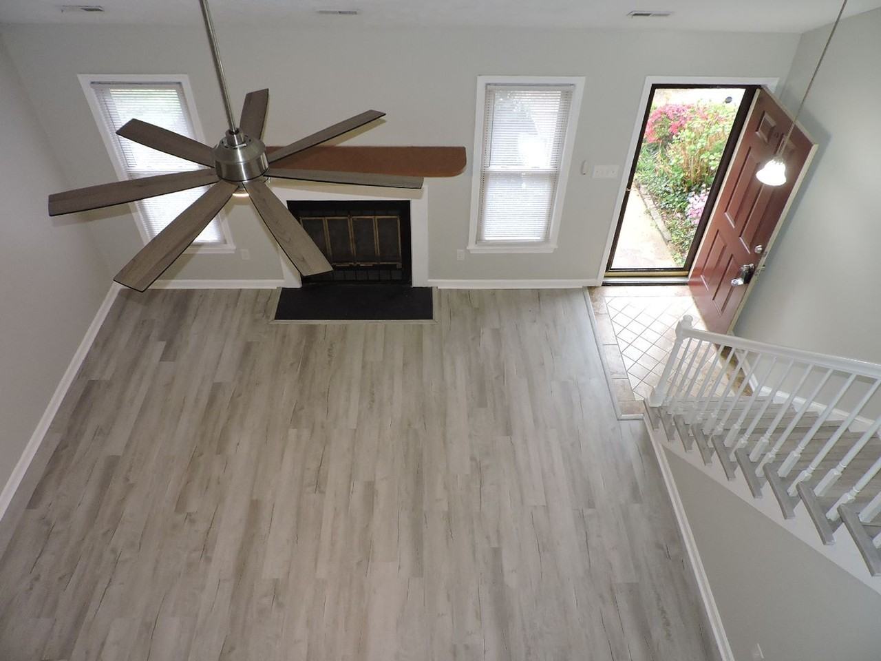 7666 The Points Pl - Photo 2 of 17