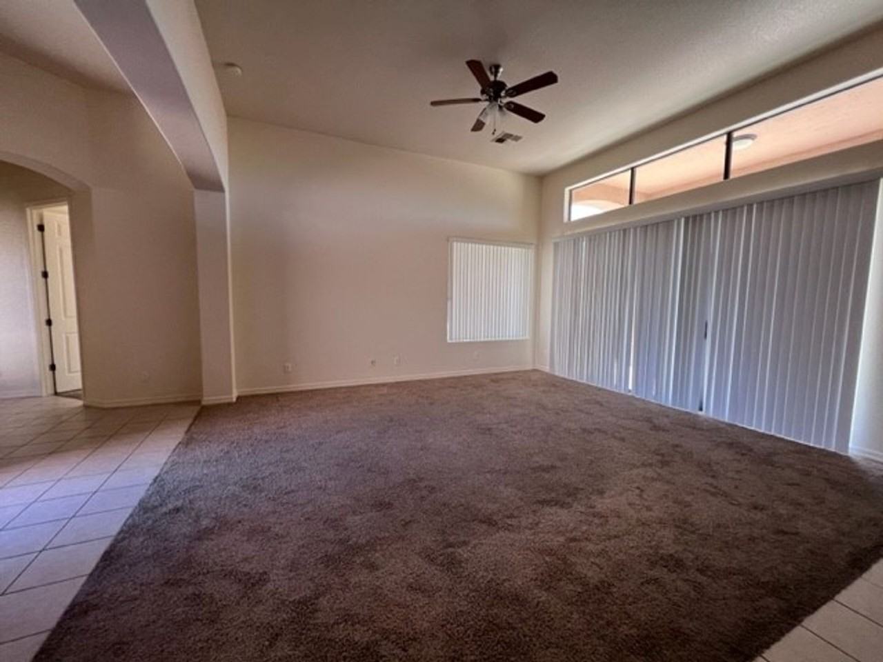 2800 Fort Mojave Dr - Photo 6 of 40