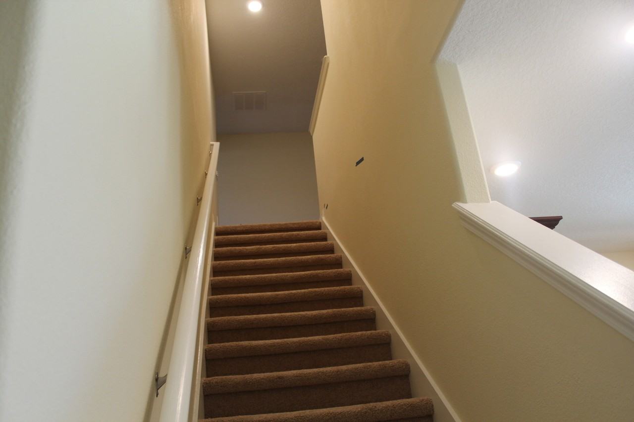 3005 Salford St - Photo 6 of 26