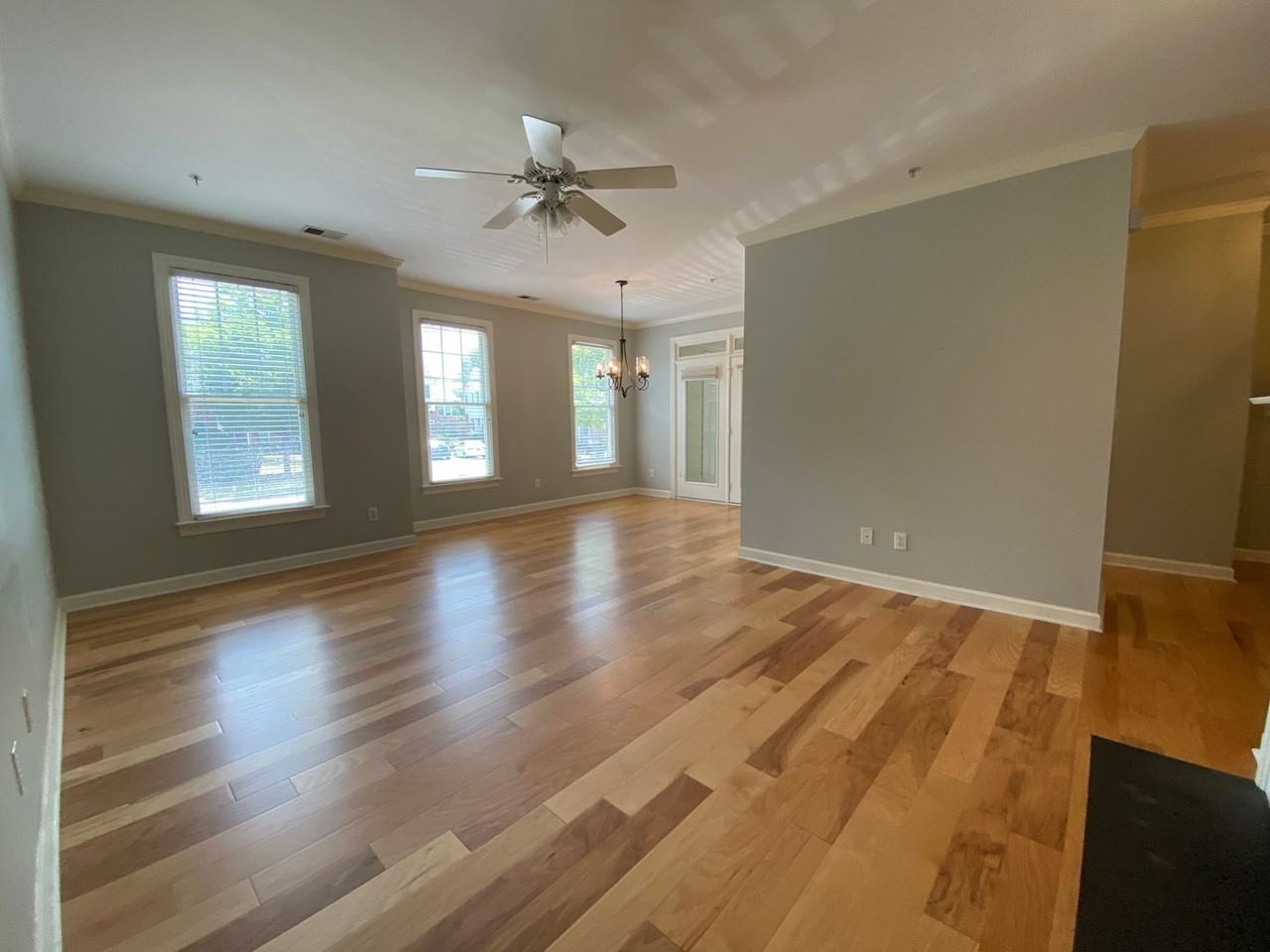 700 Copperline Dr #102 - Photo 6 of 27