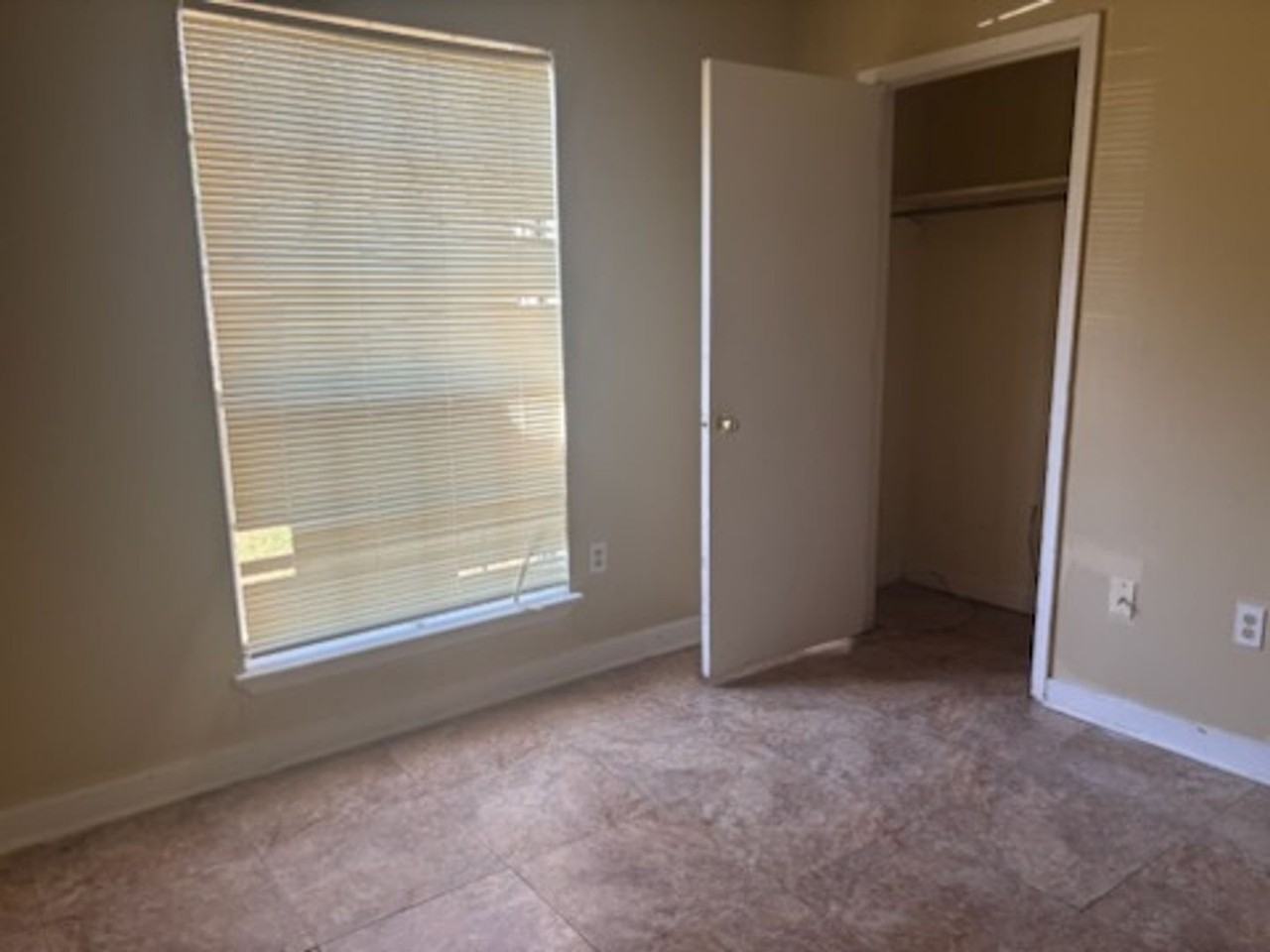 1520 Cedar Pine Dr - Photo 7 of 11