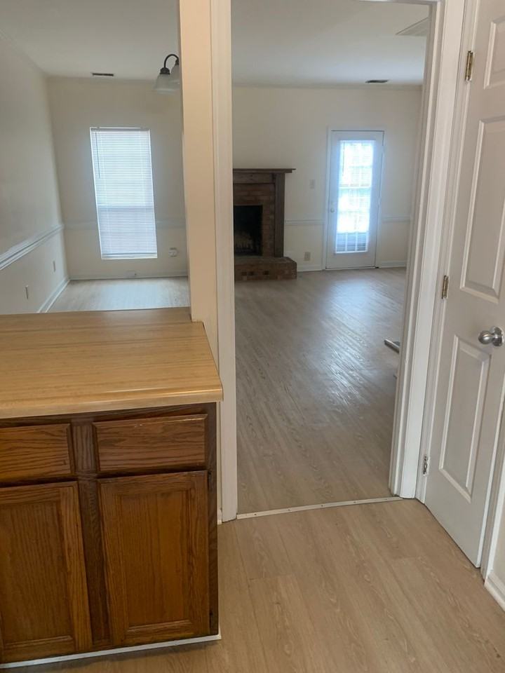 6102 Bushmills St - Photo 7 of 16