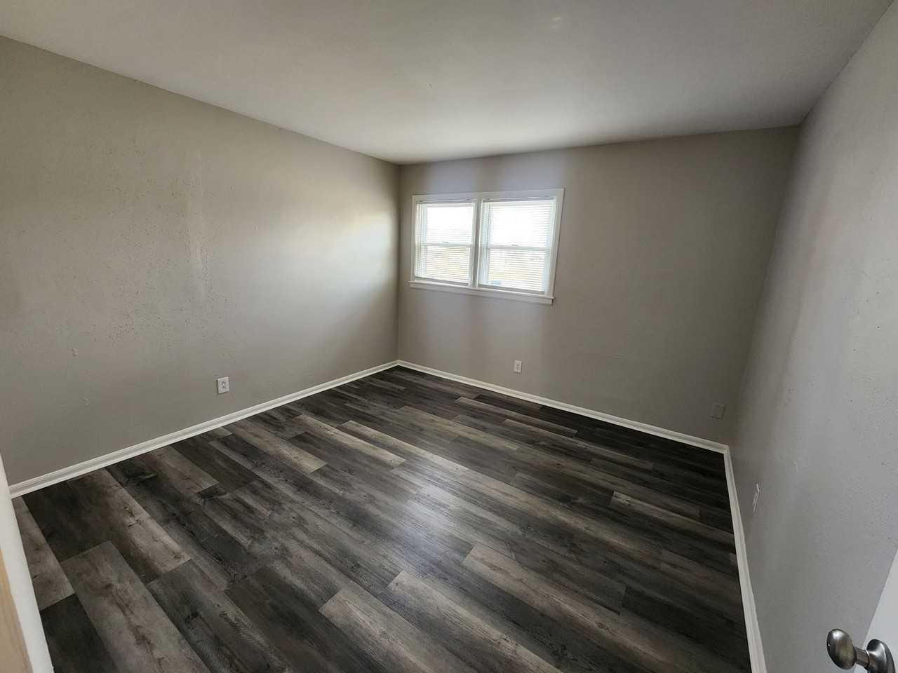 7000 John Adams Way - Photo 7 of 25